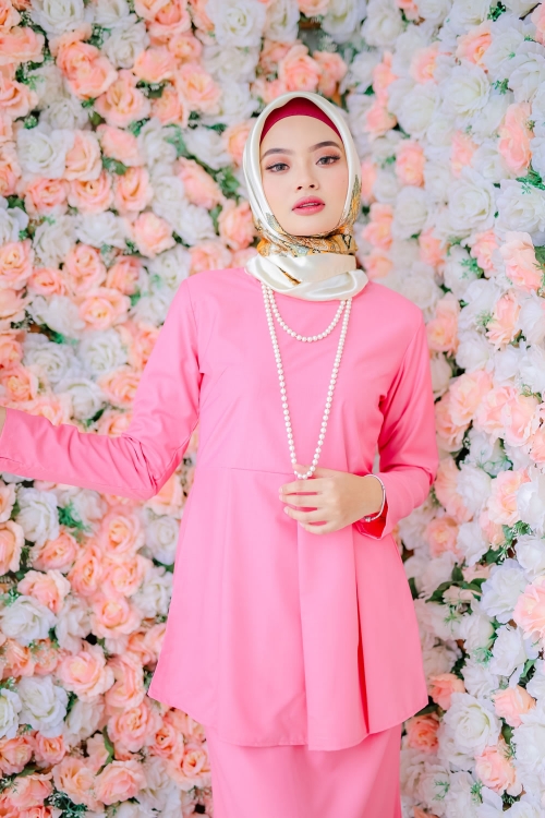 Miss Tipah Kurung - Pink