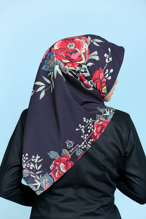 MISS RED ROSE BAWAL