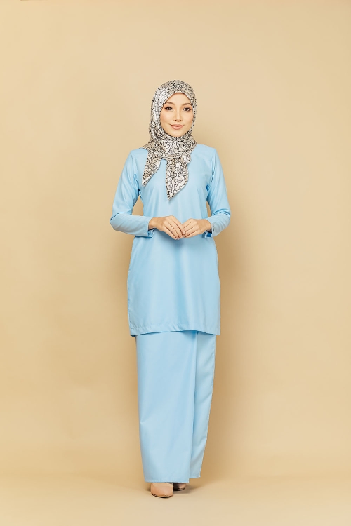 CIK KALSOM KURUNG SKY BLUE